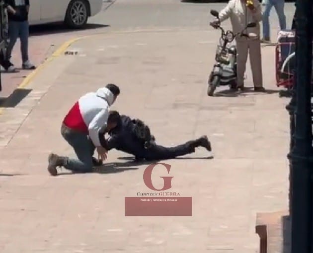 Conductor agrede y se lía a golpes con policía municipal y se da a la fuga en Calpulalpan